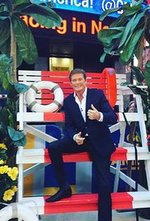 Смотреть Hoff the Record онлайн бесплатно.